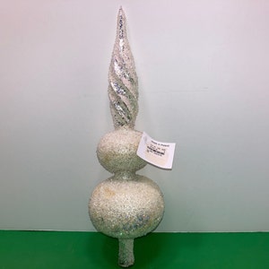 Neiman Marcus Silver Glass 14&quot; Tree Topper, Made in Poland Glittered Tree Topper, Iridescent Chunky Glitter Glass Twisted Spire Tree Topper