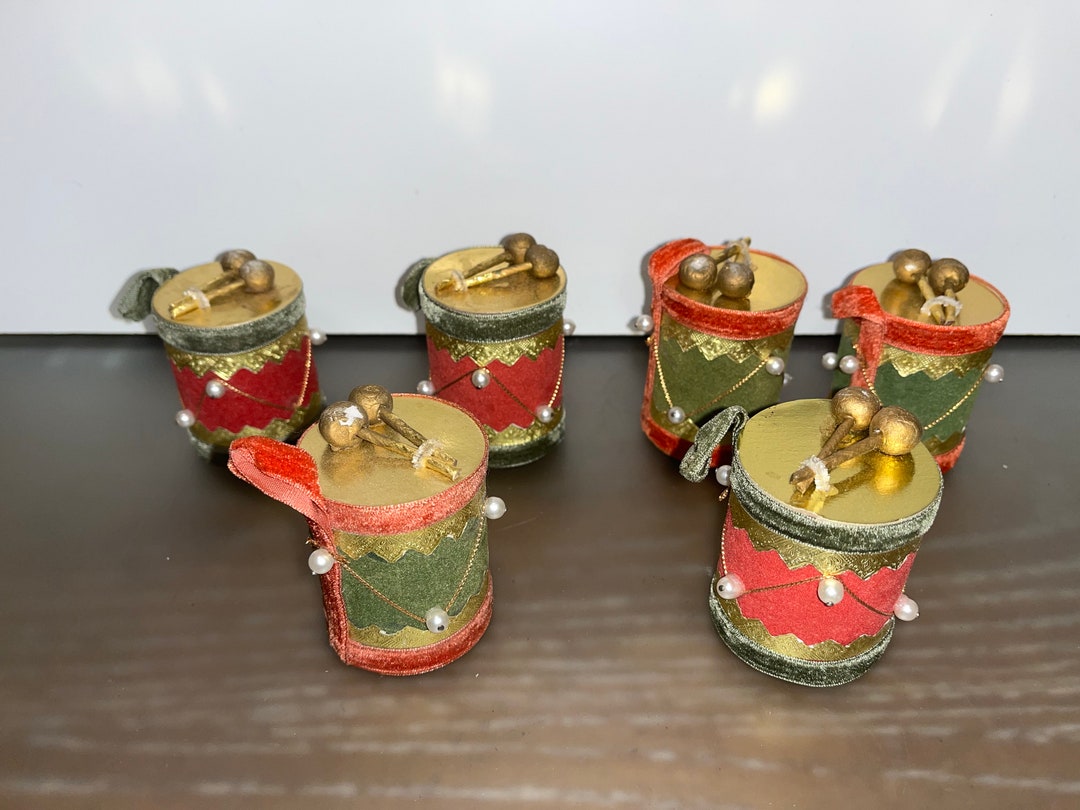 6 Handmade Drum Ornaments Vintage Felt Red Green Drum Etsy