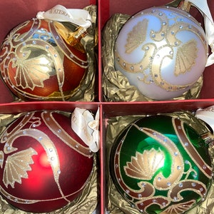 4 Vintage Waterford Heirlooms Ornament, Waterford 144534, Waterford 4&quot; Gold Glittered, Painted Rhinestone Ornament Balls, New in Box