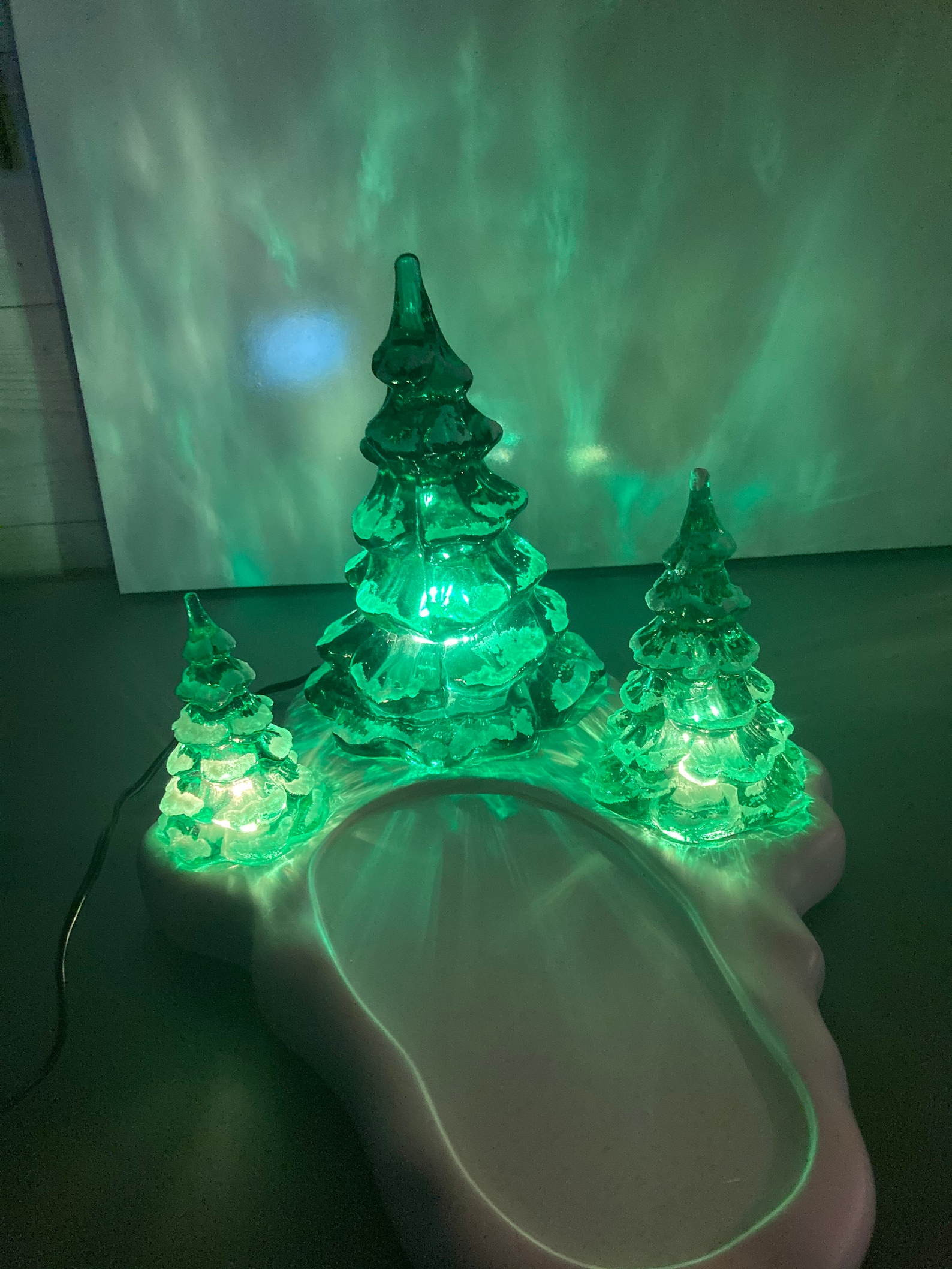 Set of 3 Fenton Green Snowy Christmas Trees Fenton Light up Etsy