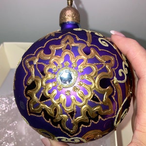 Neiman Marcus 2005 Purple Gold Ornament, Neiman Blown Glass 4&quot; Purple Ornament, Gold Painted, Glittered, Jeweled Christmas Ornament, Mint