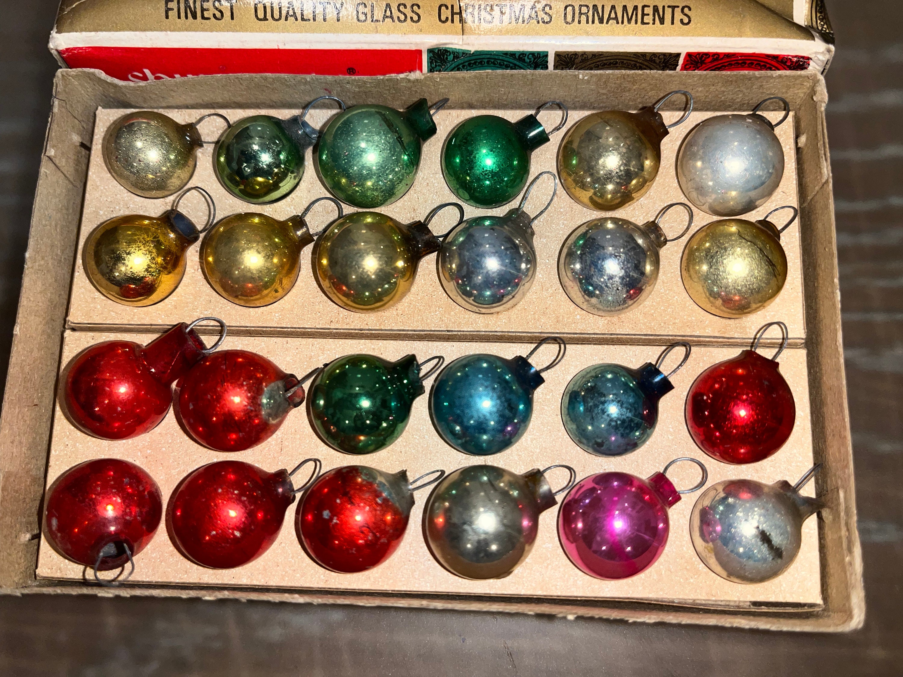 Vintage Tiny Christmas Ornaments / Set of 9 Mini Glass Ornaments