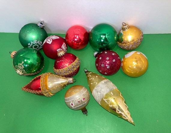 12 mm Christmas Ornament Caps from Germany ~ Set of 10 ~ Gold