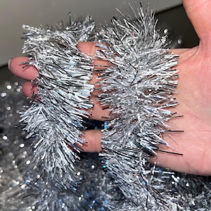 60&#39; Vintage Silver White Tinsel Garland, Silver White Tinsel Garland, Fine Metallic Thin Silver Tree Tinsel, Silver Textured Tinsel Garland