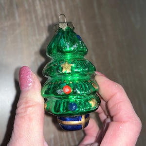 Vintage geblasen Glas grün Weihnachtsbaum Ornament, 3 1/4 ""grüne Baum Verzierung, Weihnachtsbaum Verzierung, geblasen Glas Baum, Minze."