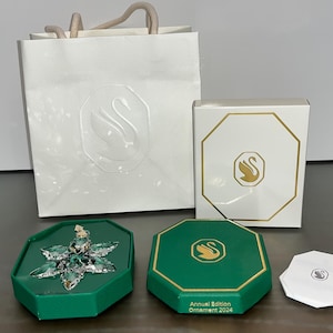 Swarovski Crystal 2024 Ornament, Swarovski 5661079, Swarovski Annual Snowflake 2024, New in Box with Tags and Gift Bag