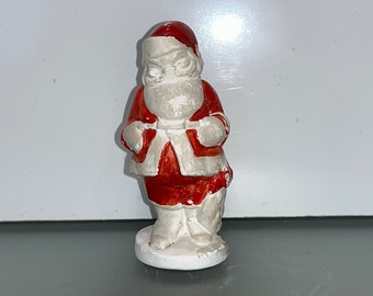 Papai Noel de gesso vintage, Papai Noel de gesso em pé, Figura de Papai Noel de gesso vintage com base descascada, Figura de Natal de gesso