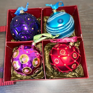 4 Vintage Waterford Heirlooms Ornament, Waterford Holiday Heirlooms North Pole Set, Waterford 4&quot; Gold Glittered Ornament Balls, New in Box