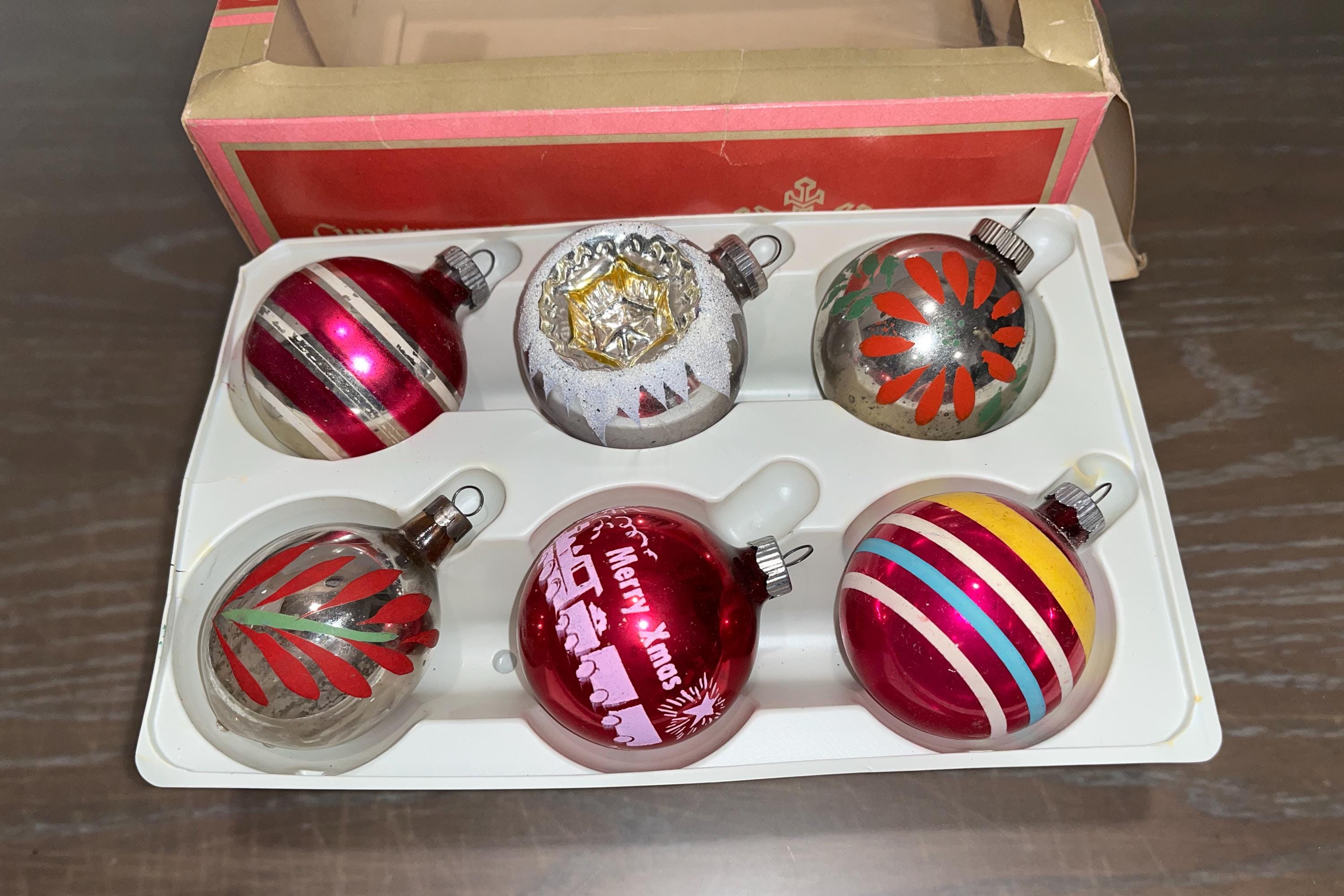 ヴィンテージ西ドイツ製 2 1/4インチオーナメント 6個、シャイニー