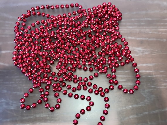 18' Red Bead Garland, Red Round Bead Garland, Metallic Bead Garland, Red  Tree Garland, 1/4 Red Bead Garland, Christmas Tree Garland -  Norway