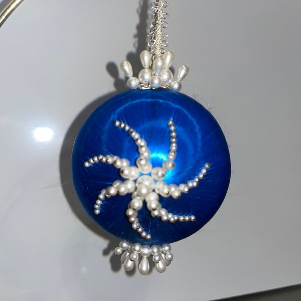 Vintage Blue String Pearl Handmade Ornament, Blue Spiral Pearl 3 1/2" Ornament, Vintage Push Pin Pearl Ornament, Beaded Pearl Ornament, Mint