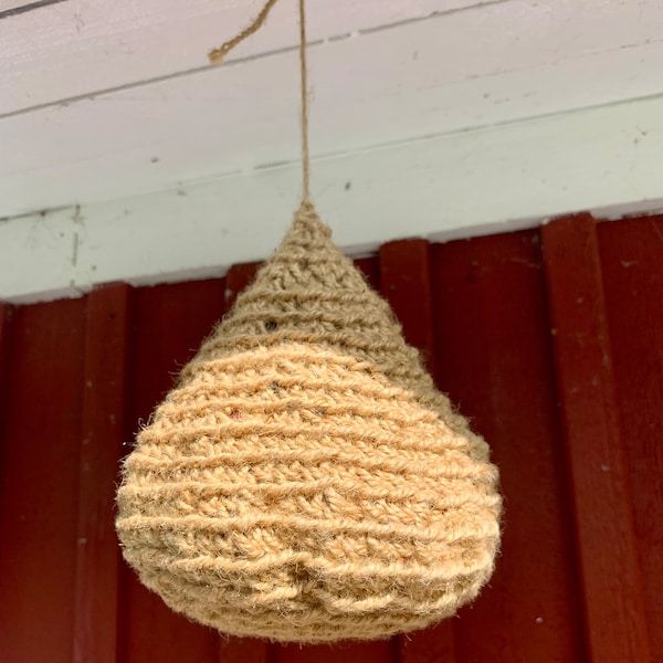 PDF Pattern, Crochet Beehive, Organic Fake Beehive to Keep Bees Away and Protect Your Garden
