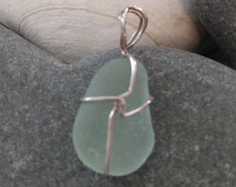 Jewelry, pendant, sea glass, handmade, sea green