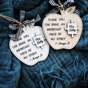 Personalized Wooden Apple Ornament - A Heartfelt Teacher Appreciation Gift - Engraved Teacher Gift for the Holidays