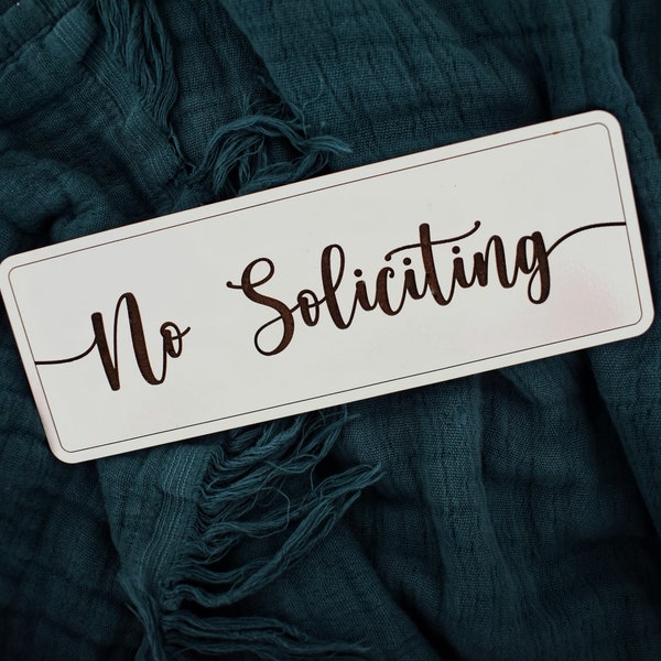 No Soliciting Sign |Do not knock or ring the doorbell sign | door sign | farmhouse | No Soliciting Script Door Sign | Do not Solicit | Boho