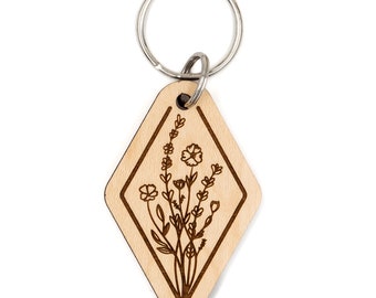 Wildflower Wood Keychain - Chic Flower Design, Wood Art, Lavender, Daisy, Poppy, Clover, Native Plant, Gift For Her