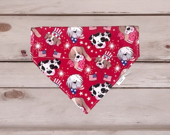 Bandana patriótica para perros del 4 de julio Bandana personalizada para perros bordada sobre el cuello rojo, blanco y azul. Bandana para mascotas de EE. UU.