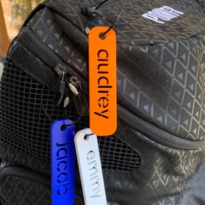 Personalisierte Namensschilder für Taschen, Rucksäcke, Sportteams, Geschenke