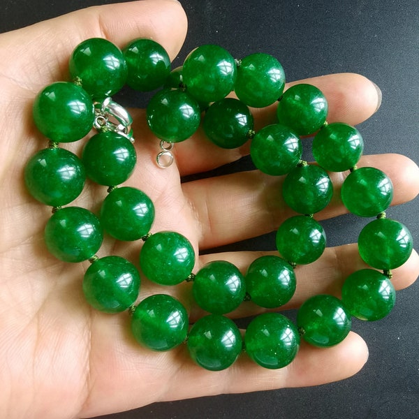 Collier Chunky en pierre de jade verte, 14 « -60 » Rond 8mm / 10mm / 12mm Collier de perles rond vert, Collier noué Statement