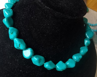 nugget random green howite turquoise stone Beaded Necklace,16"-60",15mm,Charm Statement knotted Necklace