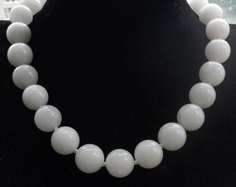 Collana Di Perline Di Giada Bianca Perline Di Moda Naturale Gioielli Con Pietre Preziose Regalo Di Fascino Amuleto Di Calcedonio Da Donna - Foto 12