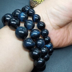 Blue Tiger eye stone bracelet,natural gemstone bead Bracelet,blue black,Unisex Bead Bracelet,good luck bracelet,Wedding gift,Elastic thread