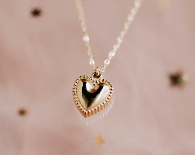 Collier ETERNALLY/ Collier chaîne 16", pendentifs coeur, délicat, collier en or
