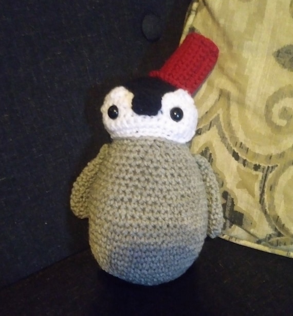 Crochet Penguin Wearing a Top Hat - Etsy