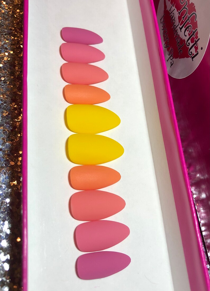 Raspberry Sunset Press on Nails Ombre Fake Fingernails Glue