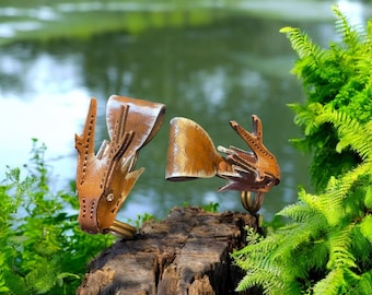 Leather Skirt Hikes: 3D Dragon Head, Renaissance Pirate Costume Accessory