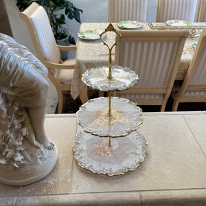 3-tiered tray made of resin, small decorative tray, white and gold with glass rim, handmade lightweight tray, candy dish or jewelry stand