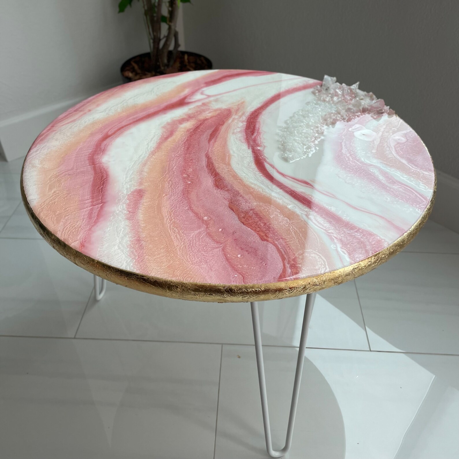 Geode Table Real Handmade Geode Table With Real Crystals and Rose Quartz, Resin and ...