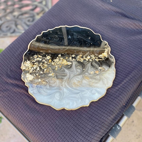 Decorative display tray / serving tray, handmade resin tray with gold or silver accents, custom color options, 12.5”