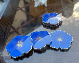 Royal blue flower coasters with gold accents, handmade epoxy resin coasters, 4.5” diameter, bright blue and gold coaster sets of 2 or 4