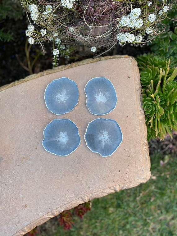 Grey and silver coasters with geode /agate shape, unique silver accent home decor, coaster sets of 2 or 4 handmade with epoxy resin