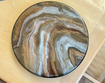 Handmade lazy susan centerpiece, made with resin on solid wood, abstract art lazy susan turntable, shimmery brown and gold colors, 18 inches