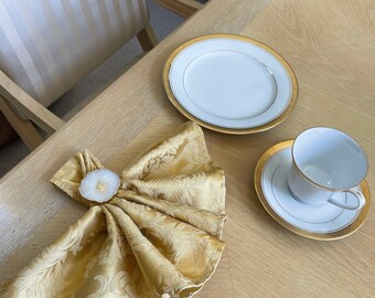 ¡Servilleteros personalizados en una variedad de colores, servilleteros estilo geoda en oro o plata, bandeja de fósforos y posavasos en mi tienda!