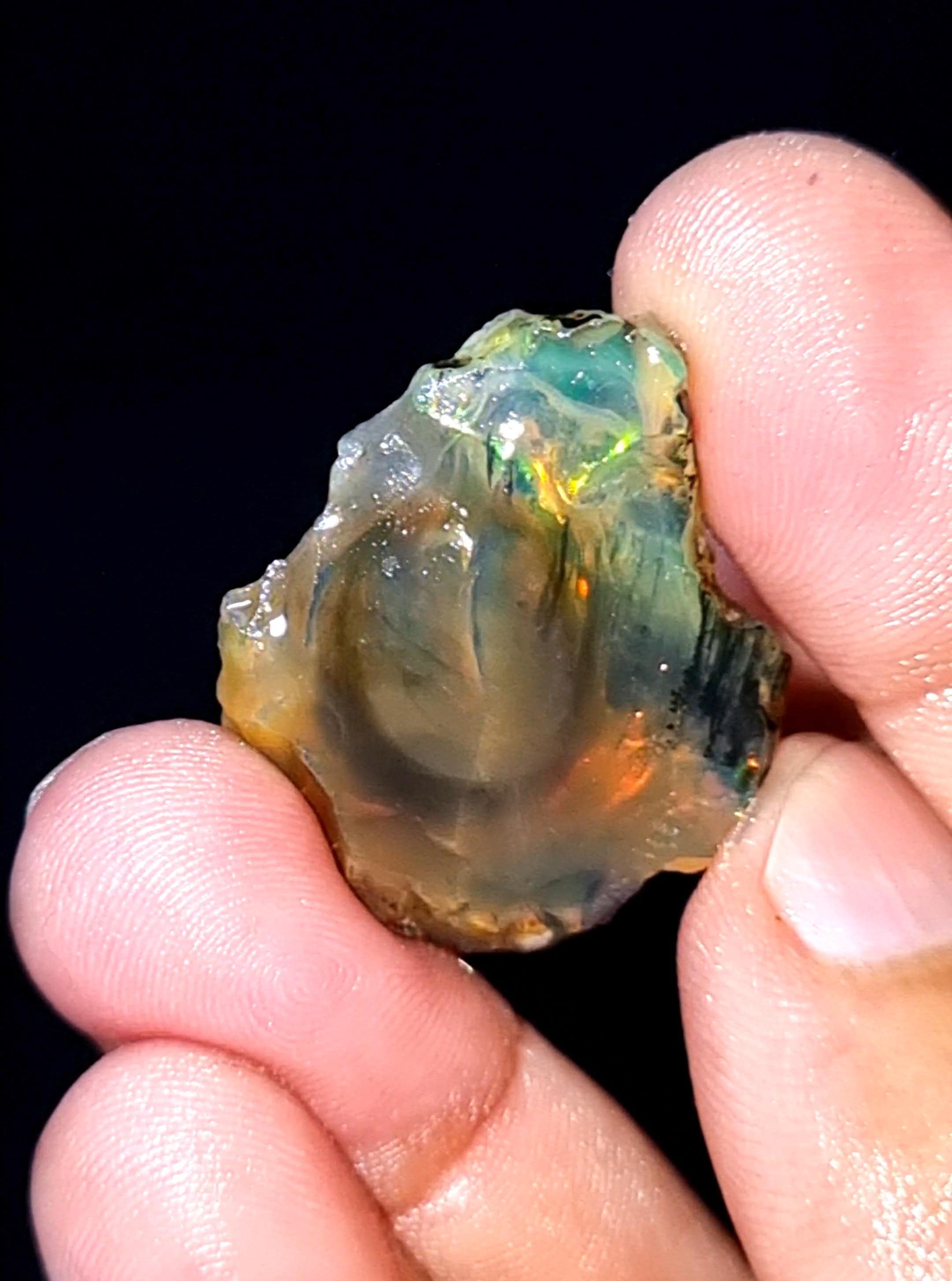 エチオピア産オパール原石：マルチファイア原石、28カラット - Etsy 日本
