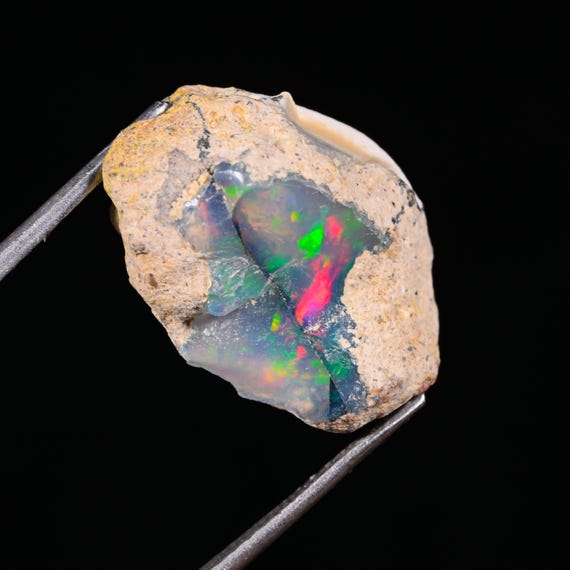 エチオピアウェロ産オパール ピンファイア ジュエリー グレード 鉱物