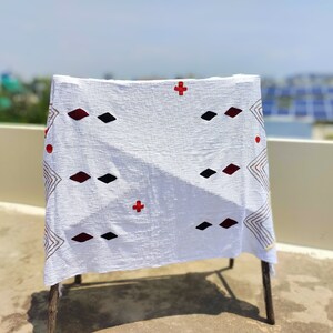 Handmade Bohemian Throw Blanket Bedcover Hand Embroidery Bed Sheet Indian Bedspread Bedroom Decor Bedcover Blankets with Tassels Couch Sofa
