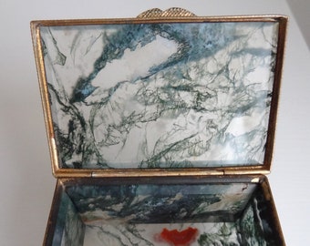 Antique box made of moss agate on ball feet