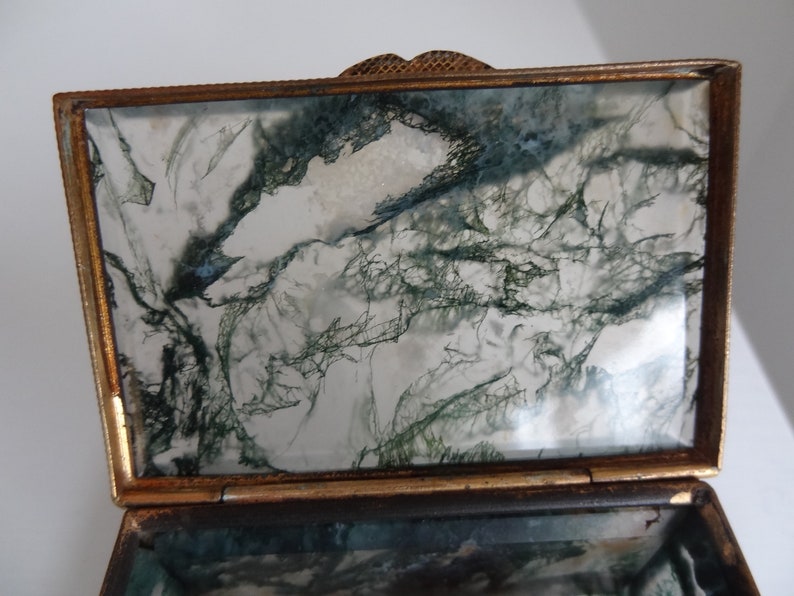 Antique box made of moss agate on ball feet image 6