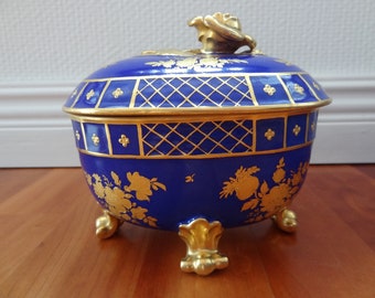 Hutschenreuther ceremonial box, Real Dresden Saxonia, around 1920