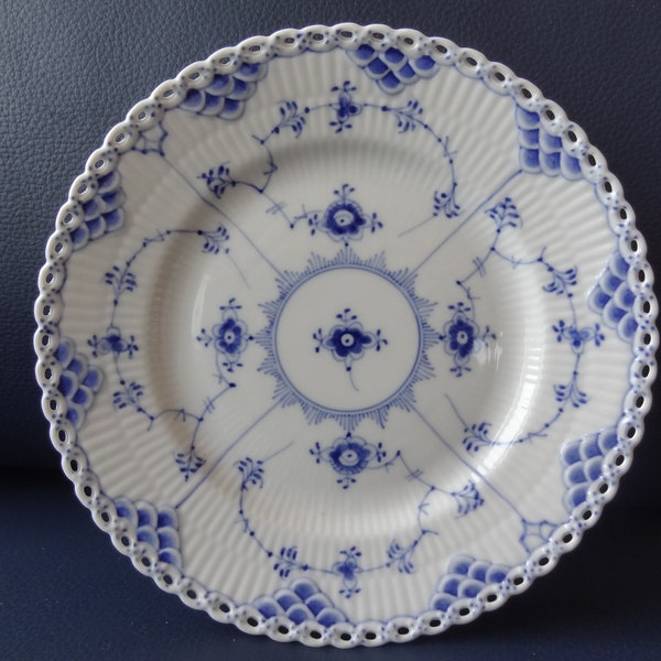 Royal Copenhagen full lace, Blue Cannelé, assiette à gâteau