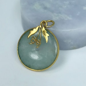 Vintage Icy Apple Green Jadeite Jade Donut Pendant with Brass Casing Authentic Untreated Burmese Grade A Jade/Lucky Pendant/Jade/ DP003