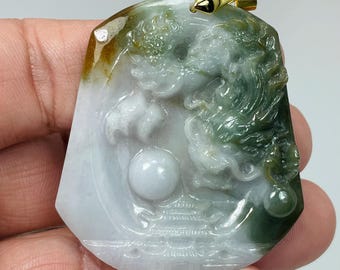 Gem Lab Certified Icy Tri-color Forest Green, Golden