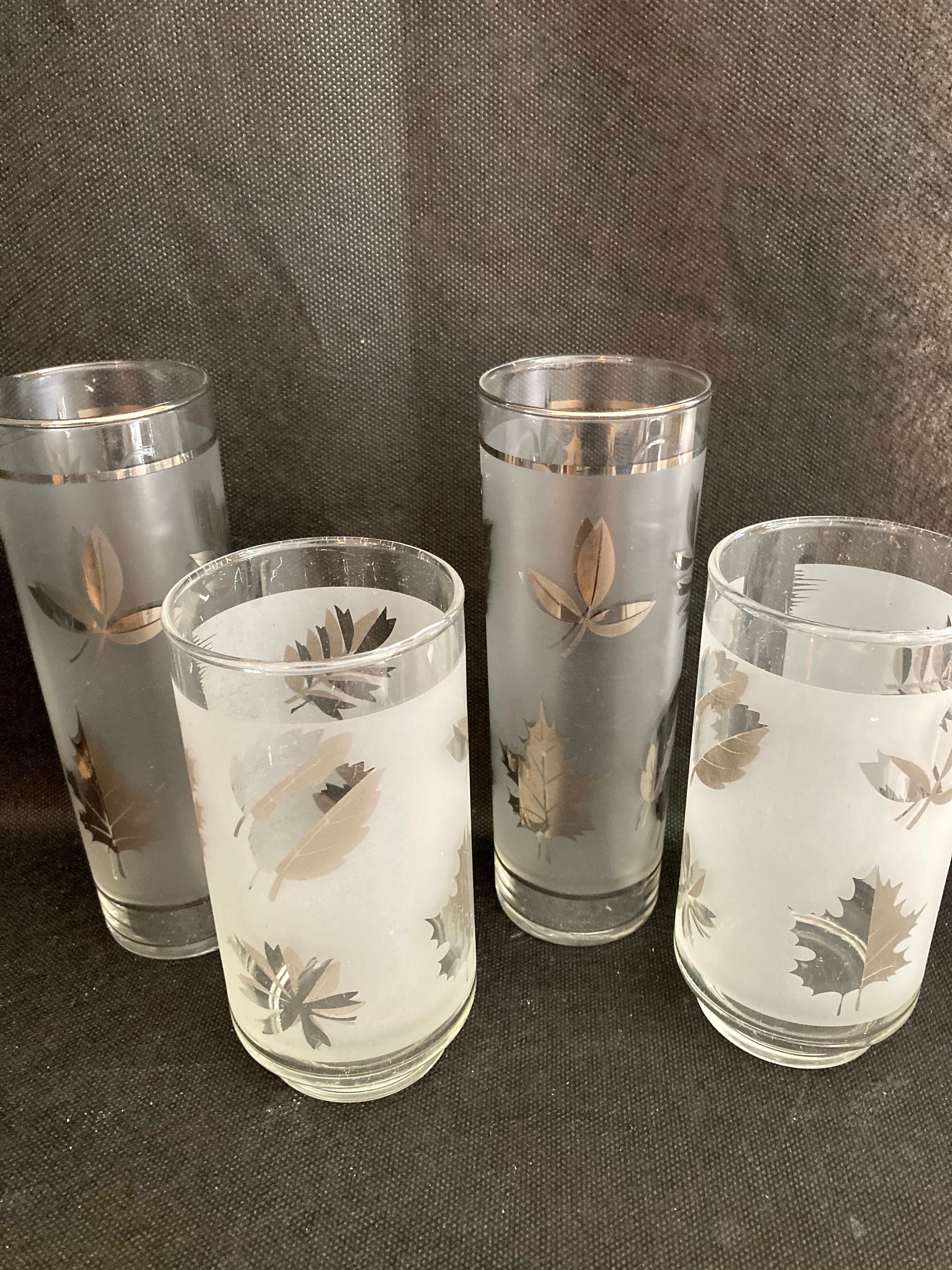 Set of 4 Libbey frosted silver leaf glasses from the 1960s. Etsy