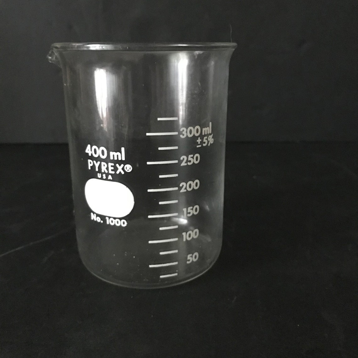 Pyrex 400 ml Griffin Beaker. Pyrex laboratory equipment. Etsy