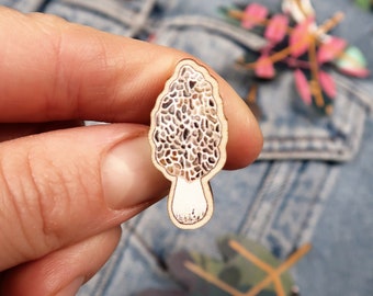 Morel - mushroom pin badge - wild mushroom lover - wooden jewellery - nature inspired accessories - stocking filler - little Christmas gift