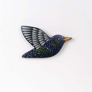 Hand Painted Starling Wall Hanging: Wooden Bird Ornament
